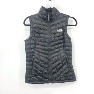 The North Face Women Size XS Vest Black Quilted Thermoball Jacket Puffer Coat